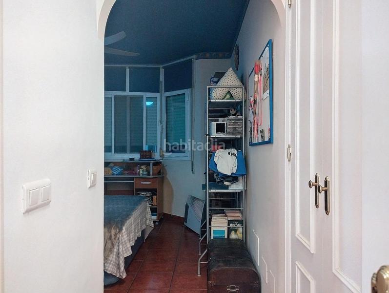 Foto 4cb3d747-0ab2-4085-85bd-5ec01f6b5bf6. Casa adossada amb aparcament a Centro ciudad Fuengirola