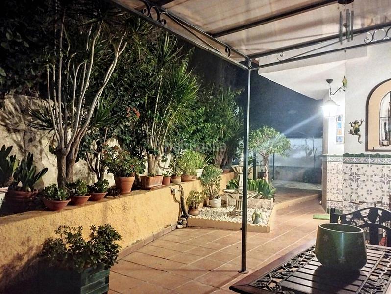 Foto be6084d5-f864-4751-8106-d7dda0523587. Casa adossada amb aparcament a Centro ciudad Fuengirola