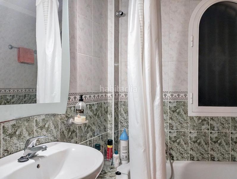 Foto ea780193-3d0b-42f9-b7be-3fd4ac961c4f. Casa adossada amb aparcament a Centro ciudad Fuengirola