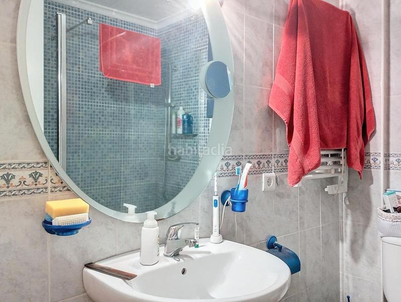 Foto ec23708c-3b36-4cbb-95b5-b1c3915898cd. Casa adossada amb aparcament a Centro ciudad Fuengirola