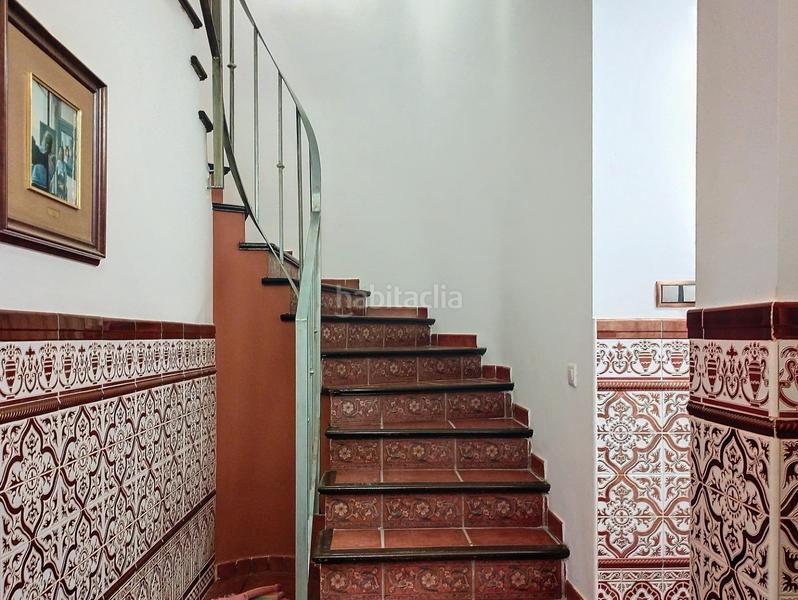 Foto ffba1533-c128-4685-b9b8-4a1f3a38b7d7. Casa adossada amb aparcament a Centro ciudad Fuengirola