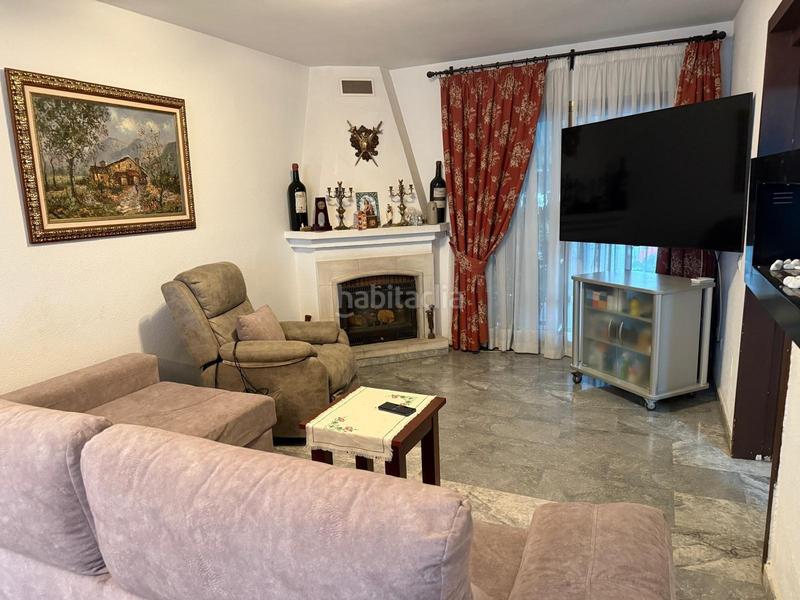 Foto 7bd64d23-a468-47c8-a0c9-fc989d812f6f. Casa adossada amb aparcament a Los Ríos Mijas