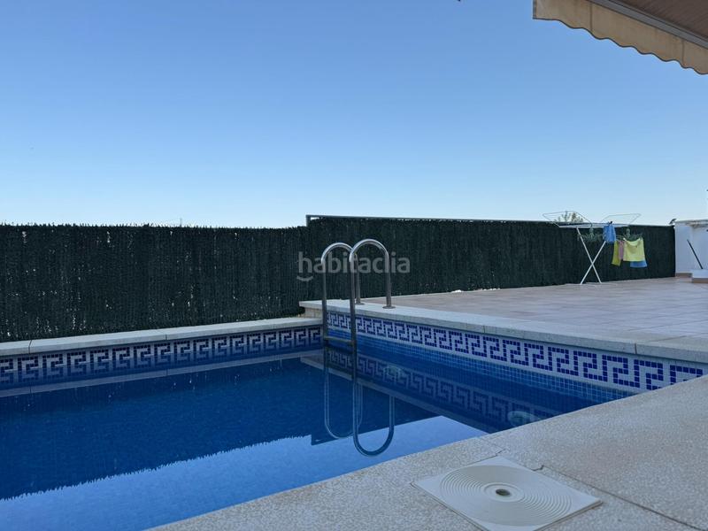 Foto fb10a21b-dc15-4563-876a-8e7ba25bcb48. Chalet avec parking piscine dans Coín