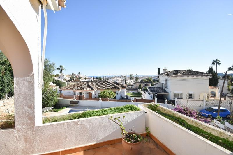 Foto e9a64231-733c-41b4-922c-032f18d682d3. Miete chalet mit heizung parking pool in campo de Mijas Mijas