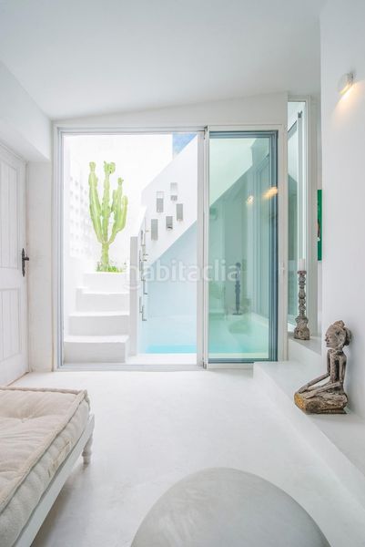 Foto 7dfdd212-8413-435a-babe-5b611b0c7e64. Casa amb calefacció piscina a Marbesa Marbella