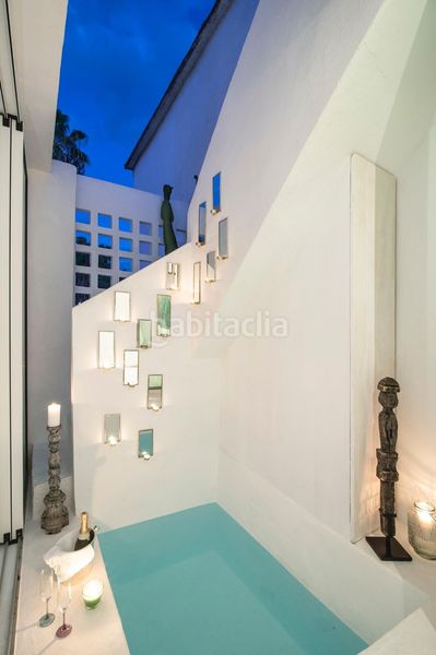 Foto ea8e0dc2-137b-434f-81e3-0a5f6cf0aad8. Casa amb calefacció piscina a Marbesa Marbella