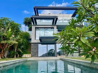 Xalet a Mijas pueblo. Vendemos una elegante y moderna villa con impresionantes vistas