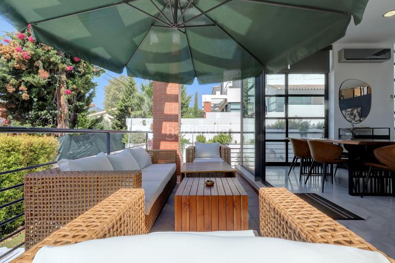 Foto 9343cff5-a37a-4e53-a886-c453216cacd2. Xalet amb aparcament piscina a Solymar Benalmádena