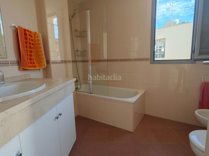 Foto 78f96dfb-49f7-400a-9dab-3be2d5dd726c. Maison jumelée avec chauffage parking piscine dans Torreblanca del Sol Fuengirola