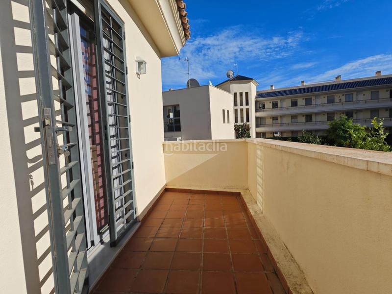 Foto be7e7df3-8745-4f0e-b4e6-7f5ba4f6a67b. Maison jumelée avec chauffage parking piscine dans Torreblanca del Sol Fuengirola