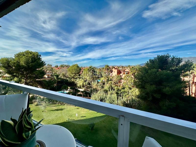 Foto ef1bb730-16cc-4101-af93-014cfeef5819. Apartament a Las Chapas - Alicate Playa Marbella