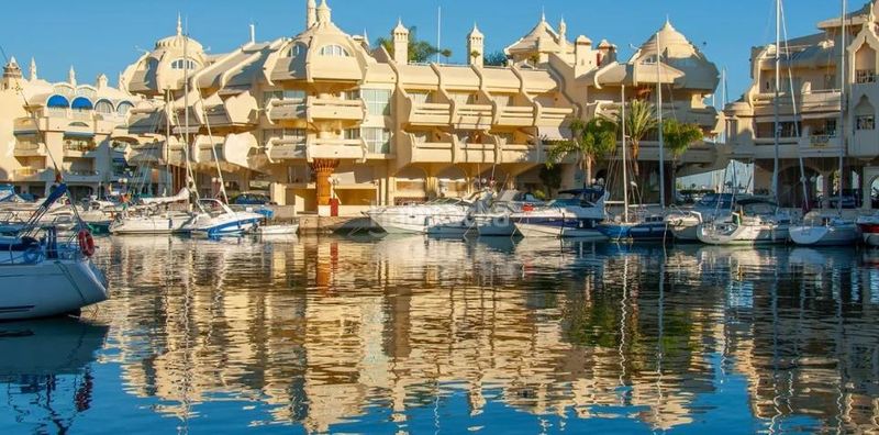 Foto dfaef289-69fe-49b7-945a-b26bb031d9f3. Estudi amb aparcament piscina a Arroyo de la Miel Benalmádena