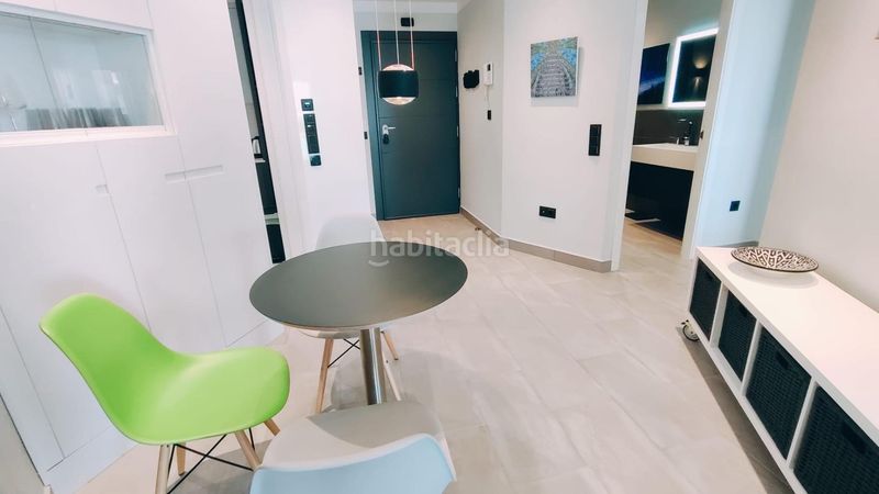 Foto 3287d892-a1dc-4b92-99d1-6cf42249da0d. Pis amb calefacció a Puerto Deportivo Fuengirola