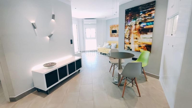 Foto 90638a41-08d6-46ad-809c-53fd0c362860. Pis amb calefacció a Puerto Deportivo Fuengirola