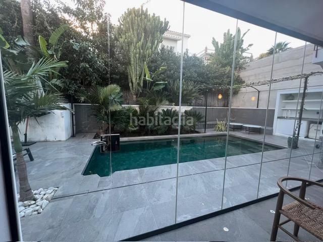 Foto 5e5a852c-9d17-45c6-861d-0dd422ad958f. Xalet amb aparcament piscina a Nueva Andalucía centro Marbella