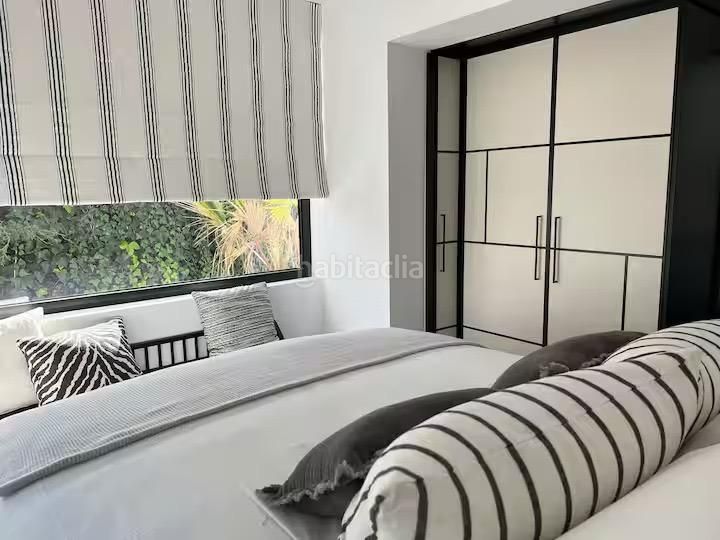 Foto f8d538e0-ea90-4b11-8c0c-5c8df5374fbd. Xalet amb aparcament piscina a Nueva Andalucía centro Marbella