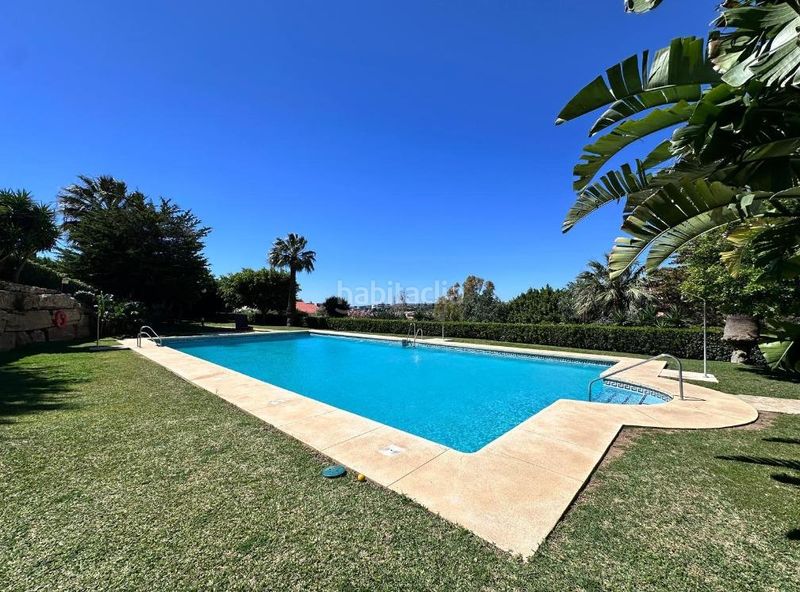 Foto 5230808a-c8a0-4c99-acaa-c8ee60052c51. Pis amb aparcament piscina a Torreblanca del Sol Fuengirola