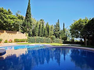 Rent Studio  Calle calle dalias. Alquiler larga temporada estudio en torreblanca alta, piscina y