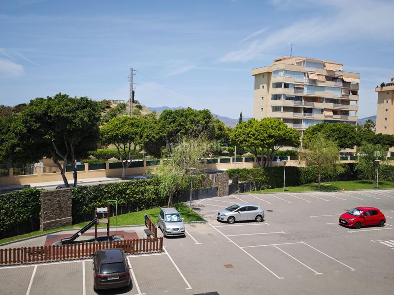 Foto 1c5d47d7-dfb6-49e6-aa4a-2ab90477e160. Pis amb aparcament piscina a Castillo Sohail - Myramar Fuengirola