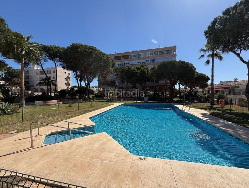 Foto 9de8c910-d97d-4b53-8e1a-143f14abf12a. Pis amb piscina a Calahonda Mijas