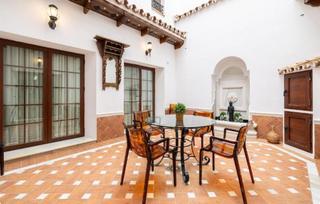 Location Maison à Puerto Deportivo. En alquiler casa en pleno centro fuengirola cerca de la playa ha