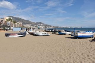 Apartamento en Playa de los Boliches. Magnifico apartamento en primera línea de playa en fuengirola.