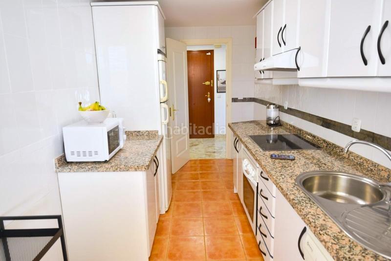 Foto bfa5f562-fe2d-4ea9-995b-39cb97b2ec75. Apartament amb calefacció aparcament piscina a la cala Mijas Mijas