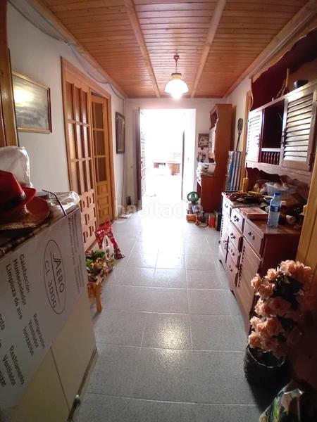 Foto 3e742d79-d84f-4489-882a-27198478d33b. Casa adossada amb aparcament a Castromocho