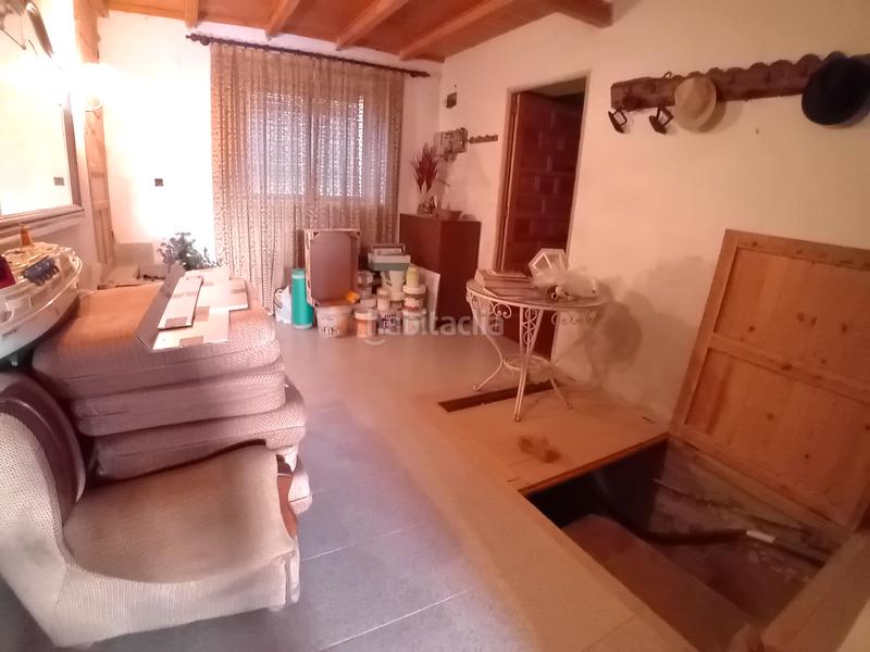 Foto d8dbebe1-8be6-4c3f-a7fc-5855e84799f5. Casa adossada amb aparcament a Castromocho