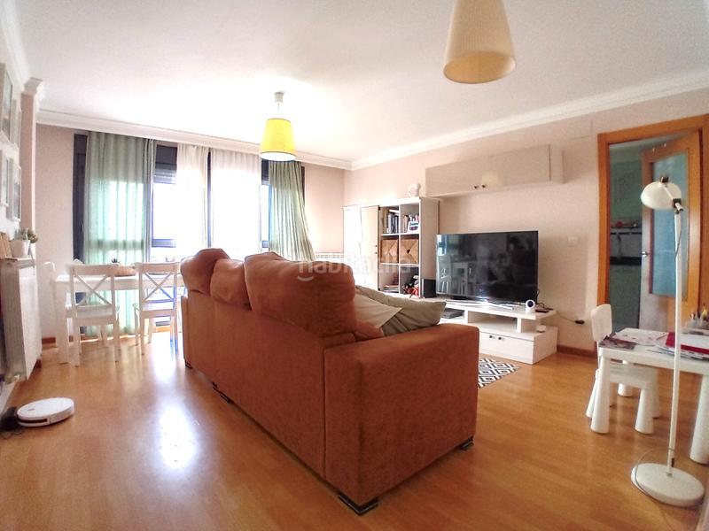 Foto 4cda98d2-8d11-401a-b501-36e29d761fc1. Appartamento con riscaldamento parcheggio in El Cristo Palencia