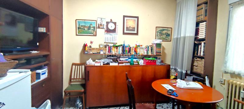 Foto d5e96626-f11e-4a3f-b161-2ed278691510. Etagenwohnung mit heizung in Centro Palencia