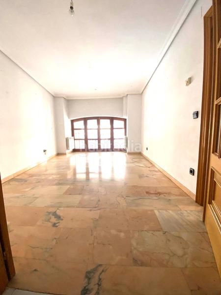 Foto 12c2081f-95ab-4a3f-852a-be2b90a42682. Appartamento con riscaldamento in Centro Palencia