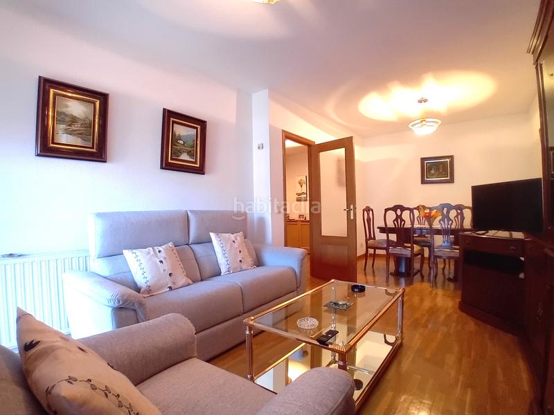 Foto 692d8b50-799e-4469-ac85-58474ac913a9. Pis amb calefacció aparcament a Ave María Palencia