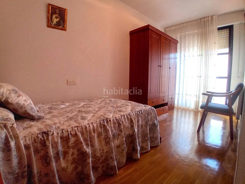 Foto a80ba158-4b71-4361-9f3e-2b1e233ca370. Pis amb calefacció aparcament a Ave María Palencia