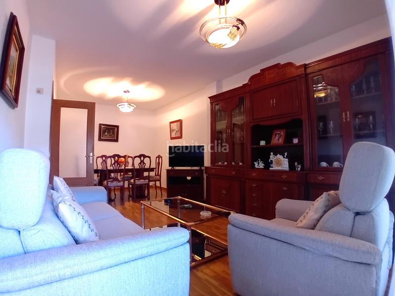 Foto b4e372b5-4440-4533-b2fd-4fdc955b0fd3. Pis amb calefacció aparcament a Ave María Palencia