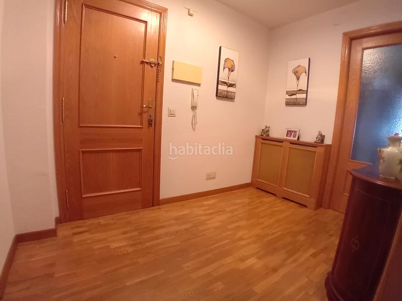 Foto cbd4a376-f3e9-4579-9d19-63b87456453c. Pis amb calefacció aparcament a Ave María Palencia