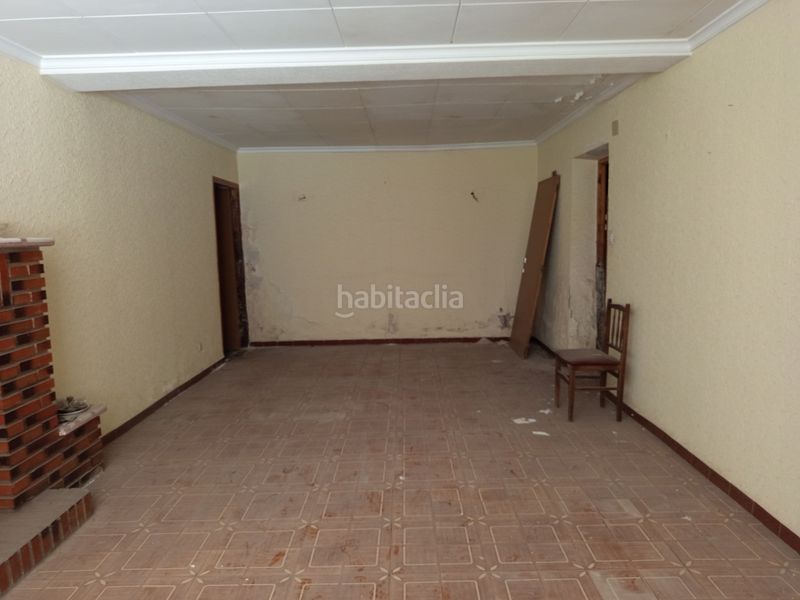 Foto 3a66bba7-7700-4e62-8b56-79fab54df089. Casa amb xemeneia a Corral de Almaguer