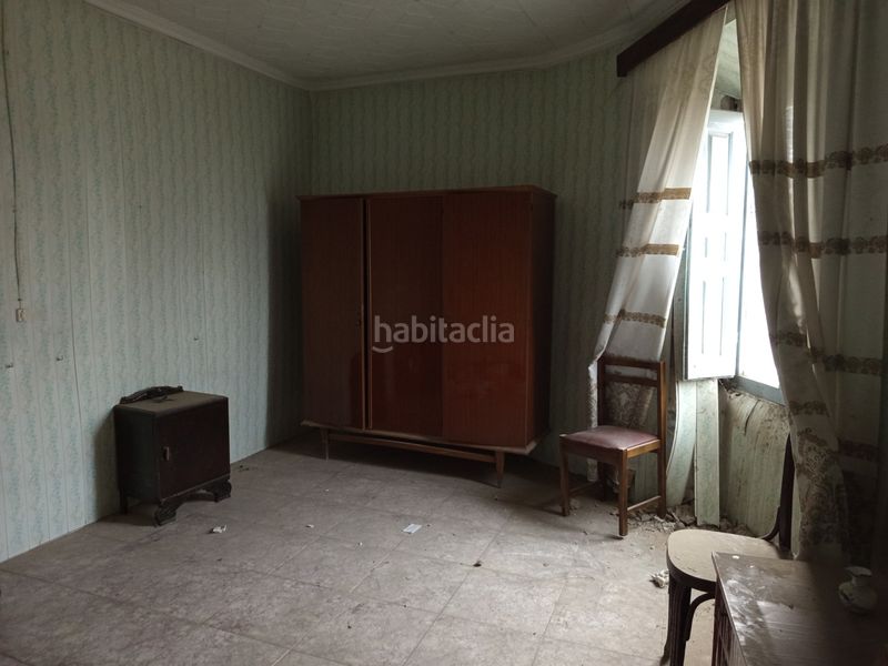 Foto f6c761a2-016f-49e6-9e7a-e5542066a1b0. Casa amb xemeneia a Corral de Almaguer