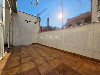 Piso en Fondo. Piso en venta en santa coloma de gramenet