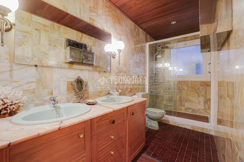 Foto 15291bd7-8430-4d40-b6f0-6d92e2fa6a7d. Flat in Centre Santa Coloma de Gramenet