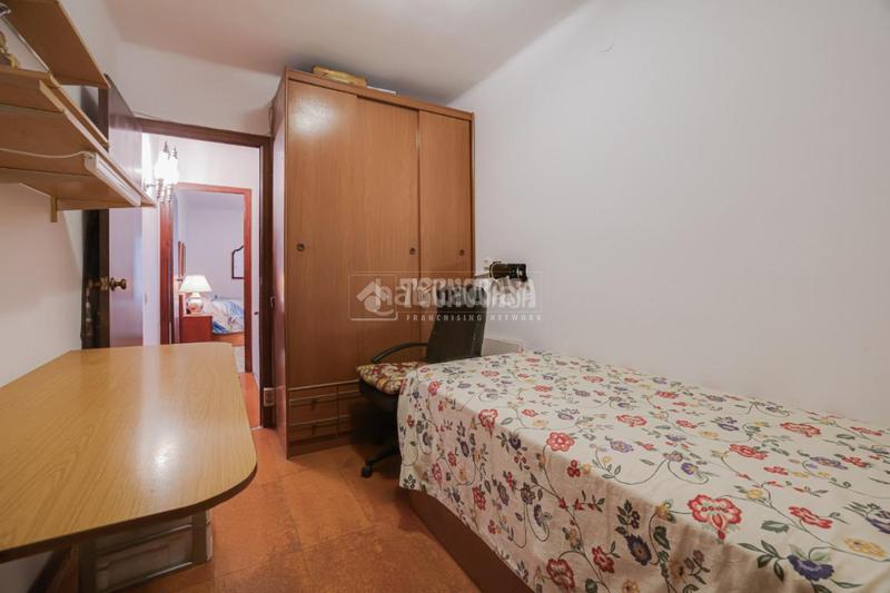 Foto 53a70b9a-c7a1-4463-a04c-539abb1ec1ca. Flat in Centre Santa Coloma de Gramenet