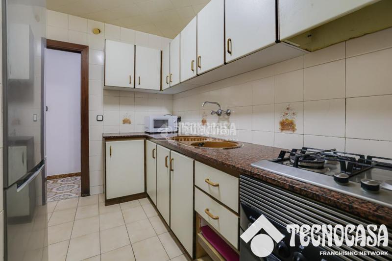 Foto 30a9cca0-9553-43fc-ab3c-b845e4ebe4b1. Piso  en venta en Fondo Santa Coloma de Gramenet
