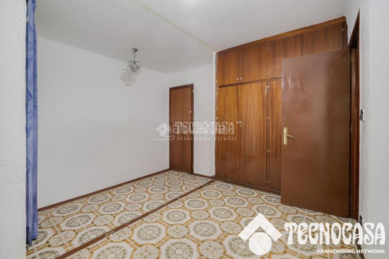 Foto 82e162e4-fc89-4105-8e21-1b5525d6d3d4. Piso  en venta en Fondo Santa Coloma de Gramenet