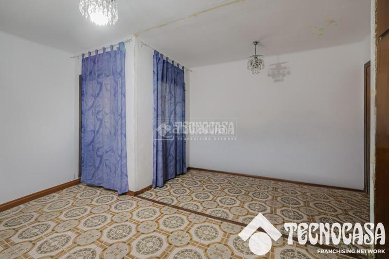 Foto cb9c121e-9591-400d-a823-16f7bfc2a647. Piso  en venta en Fondo Santa Coloma de Gramenet