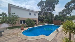 Chalet  Carrer alginet. Chalet independiente con apartamento de invitados en l'eliana