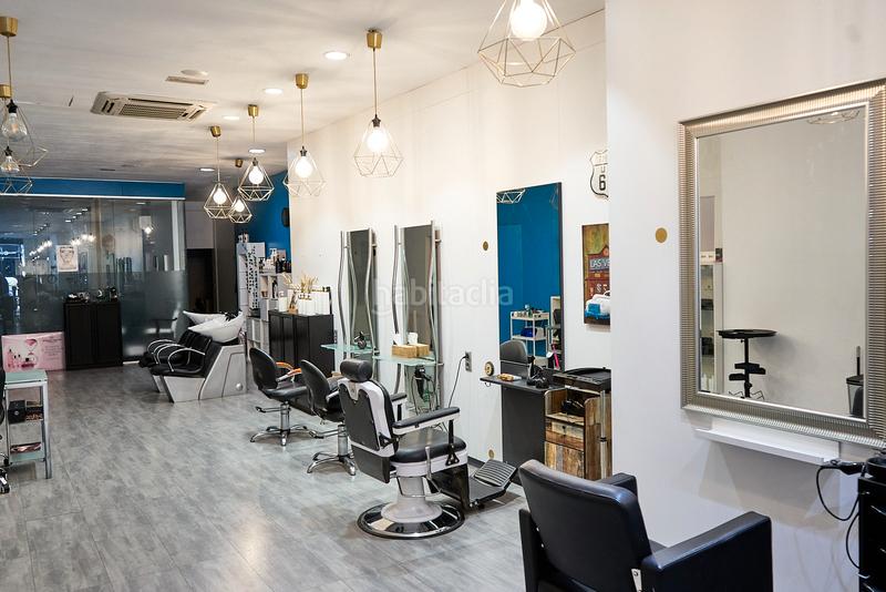 Foto 3d2a9d56-d713-46ef-bac4-e1ae2cbda1a1. Pas-de-porte local commercial dans carrer d'alboraia 16 dans Valencia