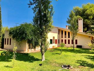 Maison à Avenida las moreras 7. Casa independiente en venta, urb. pantano (alcora) – ideal famil