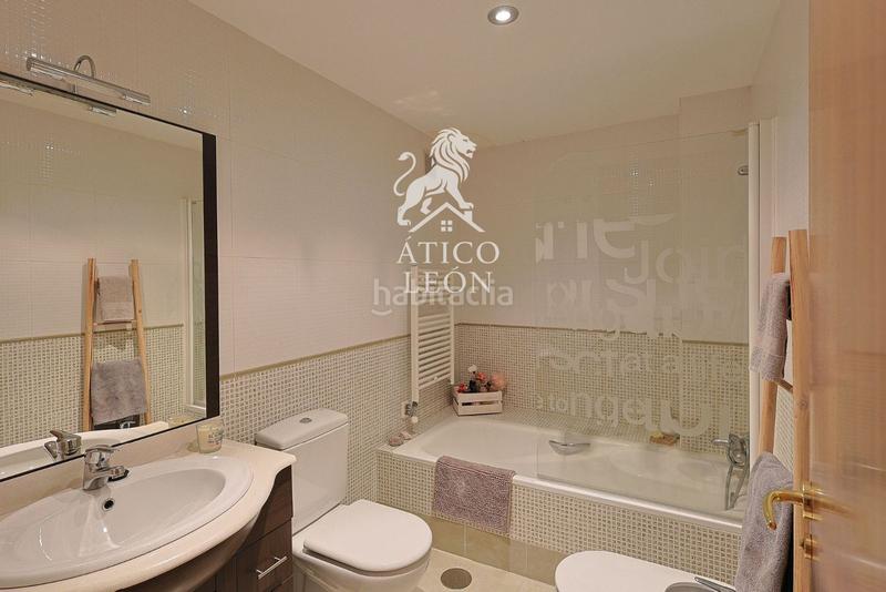 Foto 991700f3-3495-4644-a382-33f94a7c7396. Appartement avec chauffage parking dans Casco Antiguo León