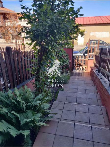 Foto 139e1ae8-3def-4726-ad81-84a5b70d64a0. Reihenhaus mit heizung parking in Sariegos