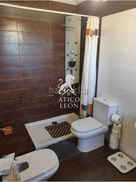 Foto ffffeddc-9ad9-4e31-9a92-658f2c03e067. Reihenhaus mit heizung parking in Sariegos